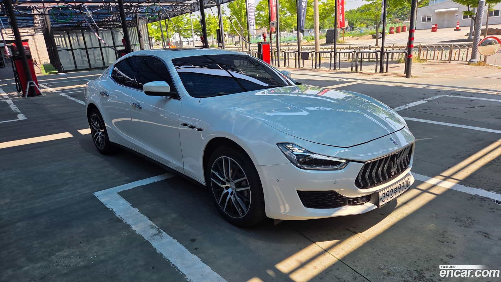 Ghibli Maserati 2018.0-OUTER-002