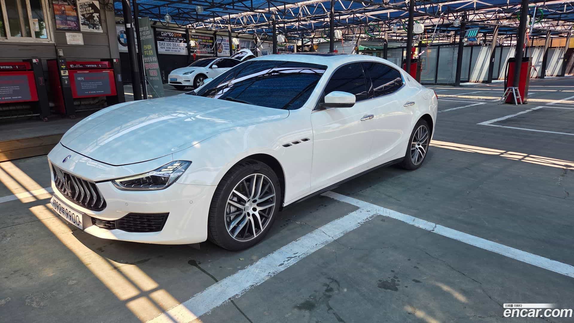 Ghibli Maserati 2018.0-OUTER-006