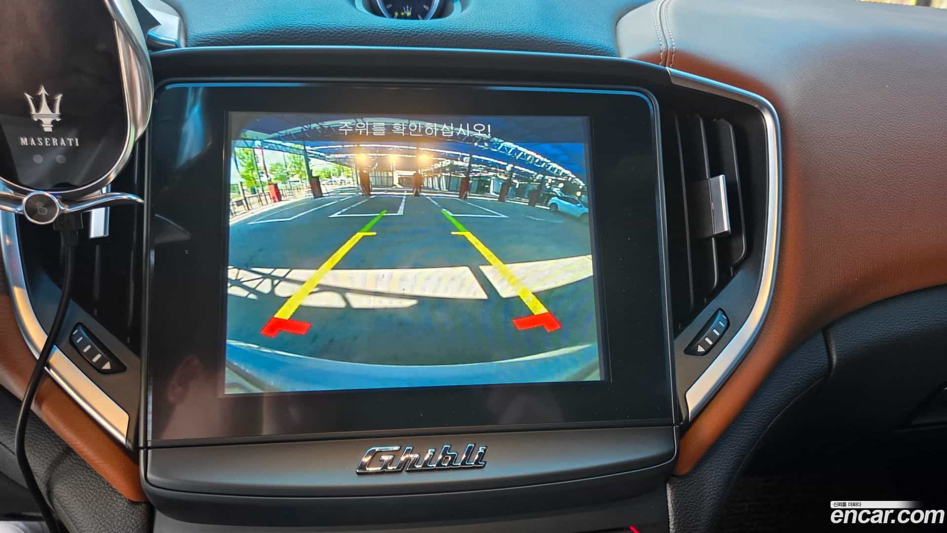 Ghibli Maserati 2018.0-OPTION-015