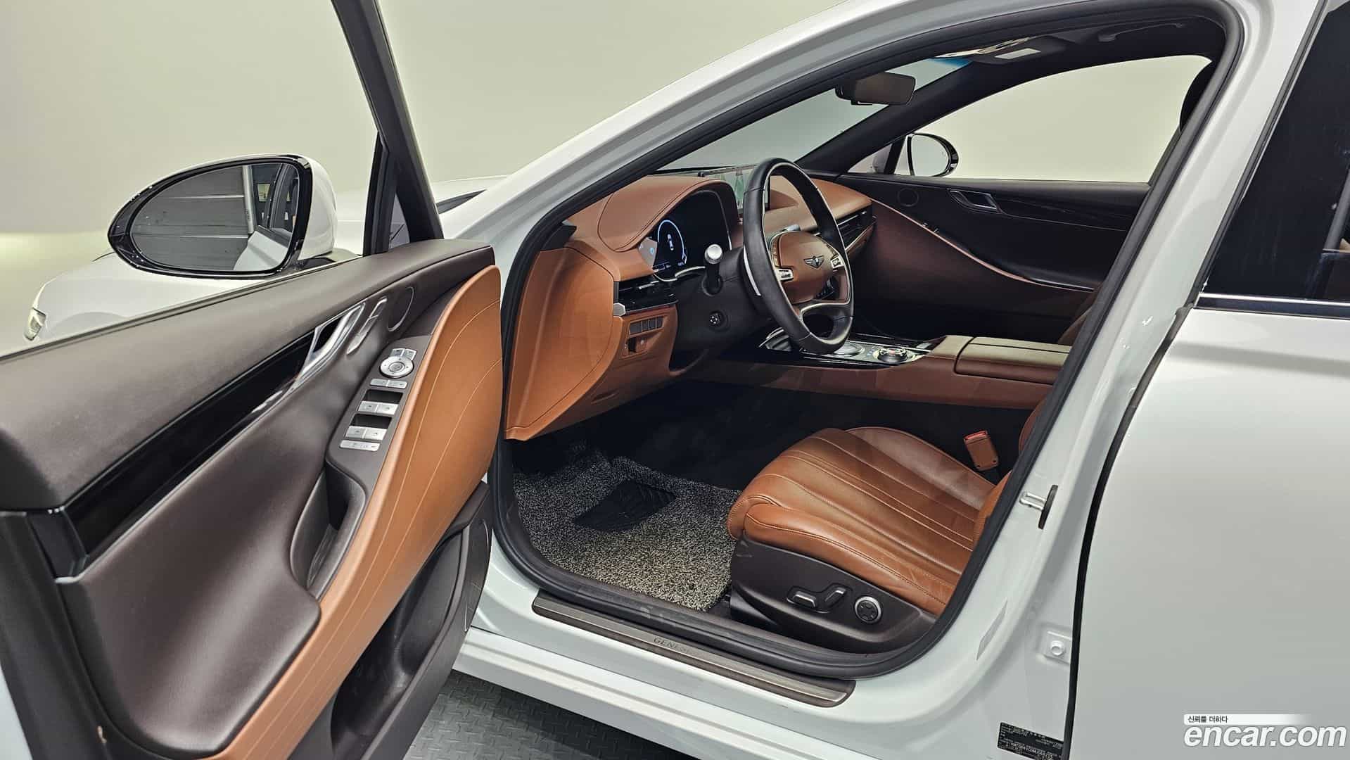 G80 Genesis 2021.2-INNER-010