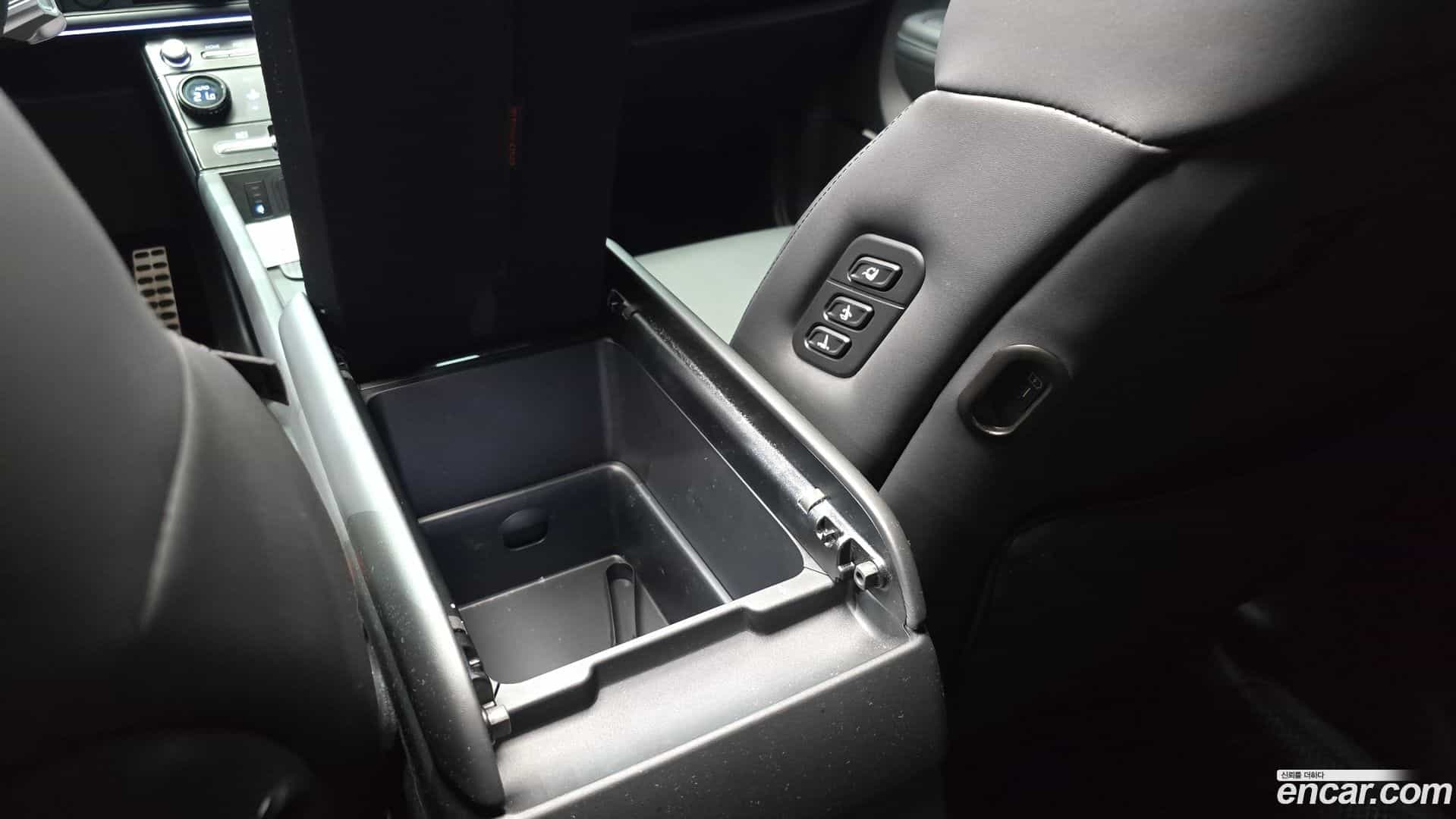 Santafe Hyundai 2024.3-OPTION-024