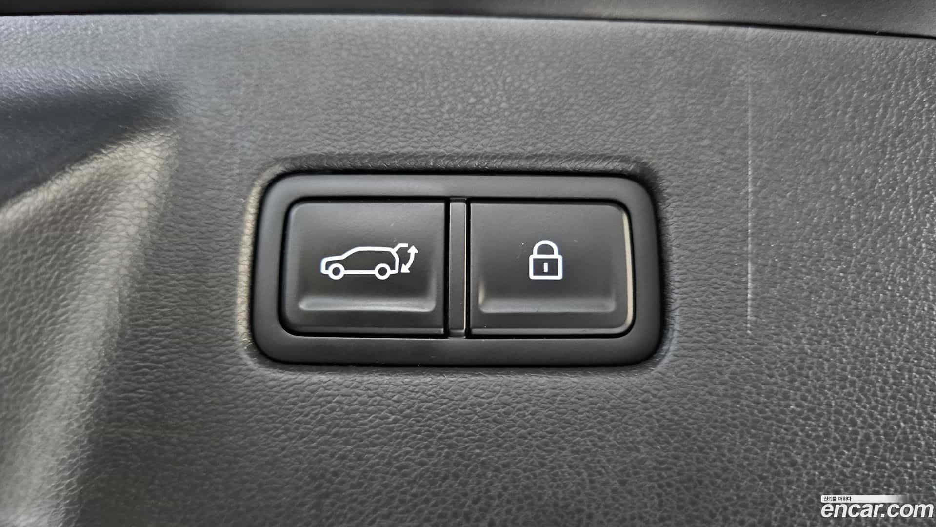 Santafe Hyundai 2024.3-OPTION-043
