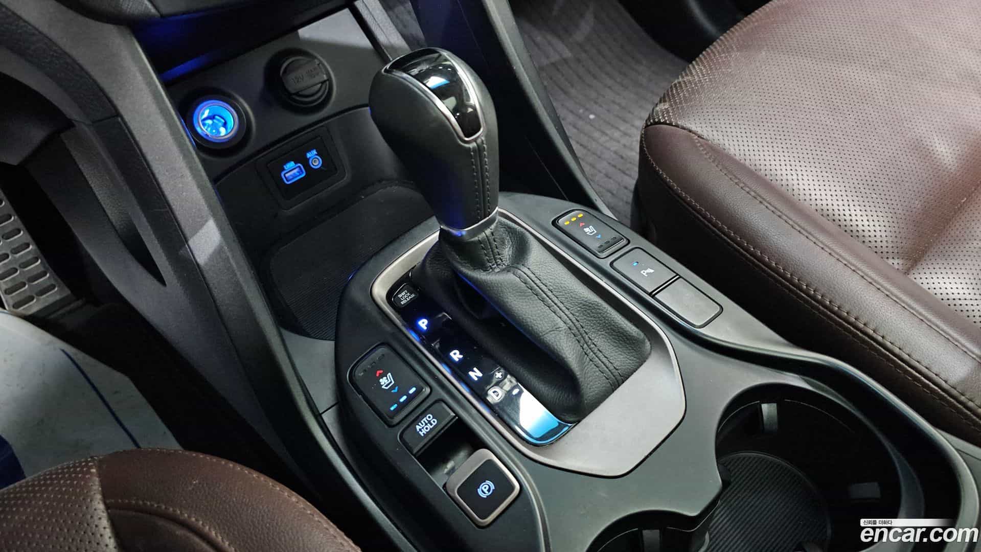 Santafe Hyundai 2016.8-INNER-009