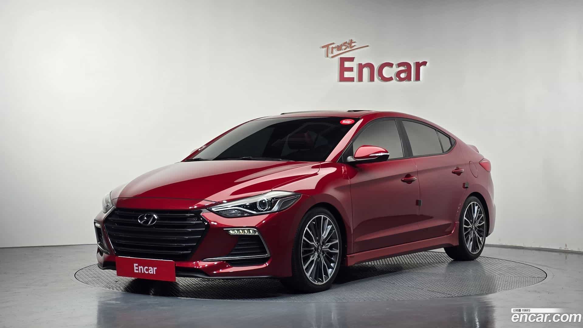 AVANTE Hyundai 2018.8-OUTER-001