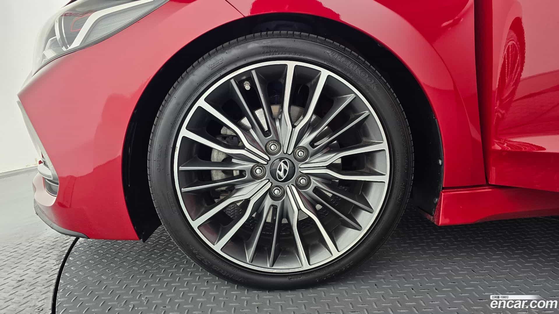 AVANTE Hyundai 2018.8-OUTER-005