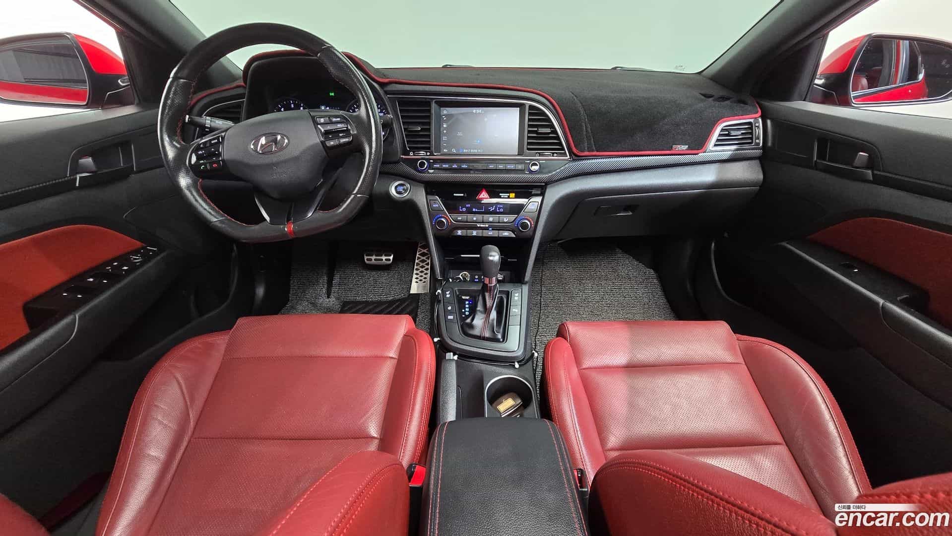 AVANTE Hyundai 2018.8-INNER-007