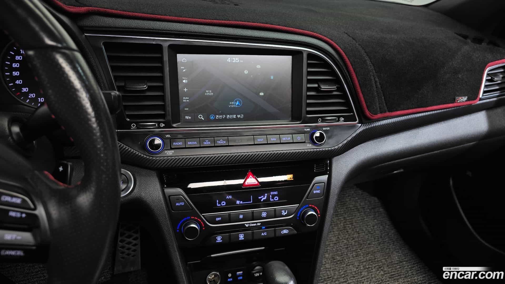 AVANTE Hyundai 2018.8-OPTION-016