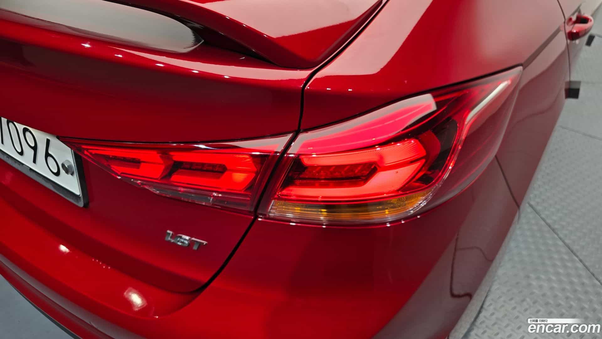 AVANTE Hyundai 2018.8-OUTER-033