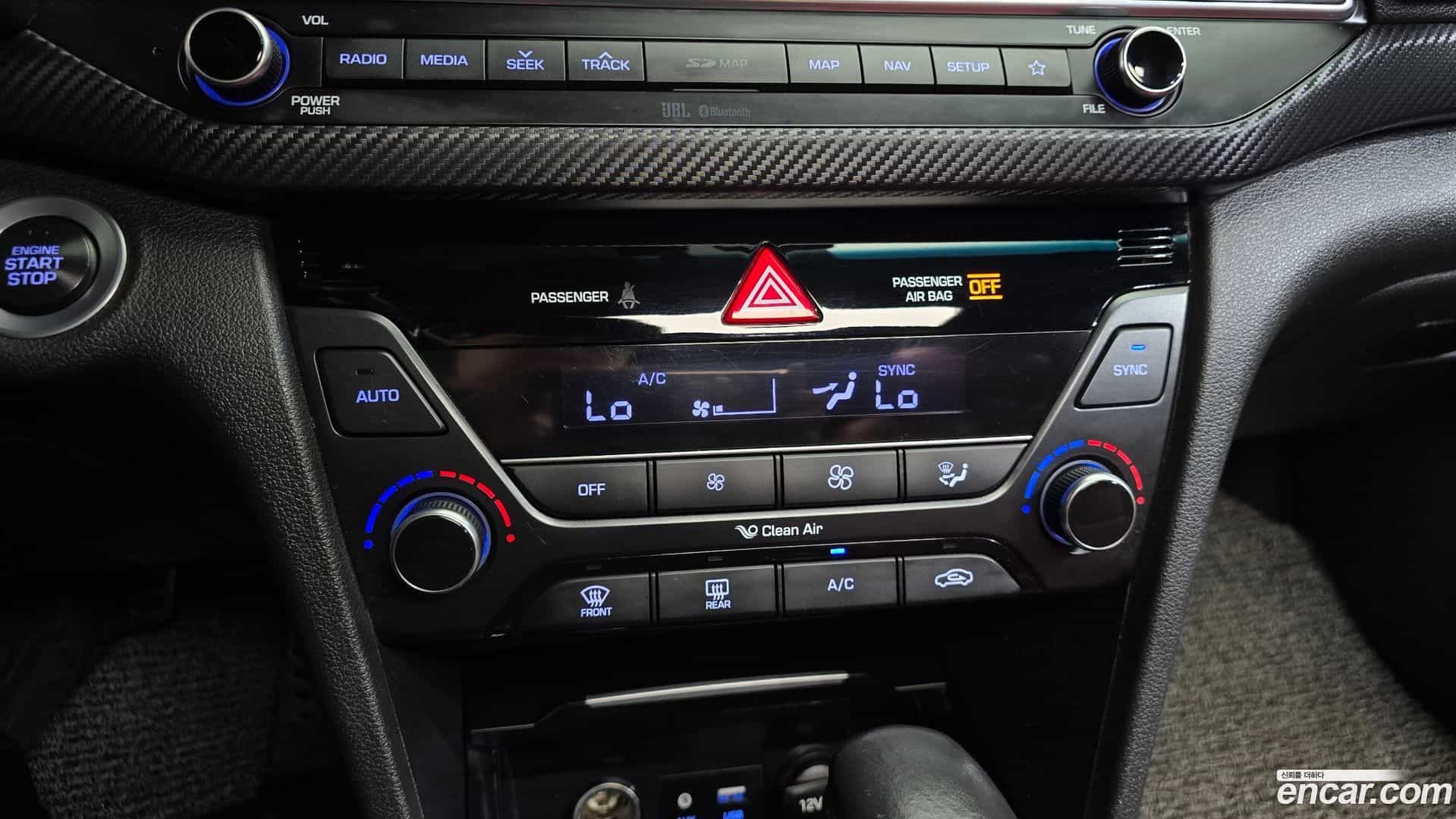 AVANTE Hyundai 2018.8-OPTION-044