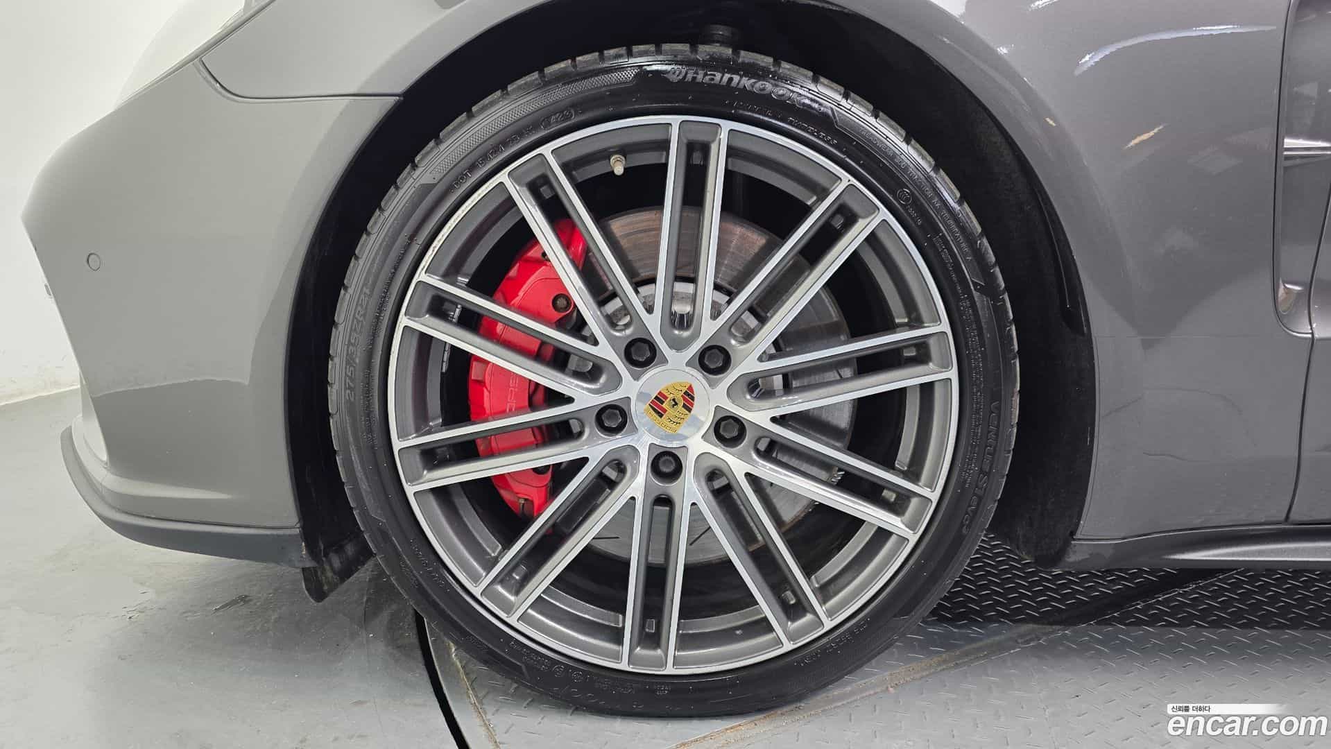 Panamera Porsche 2017.11-OUTER-005