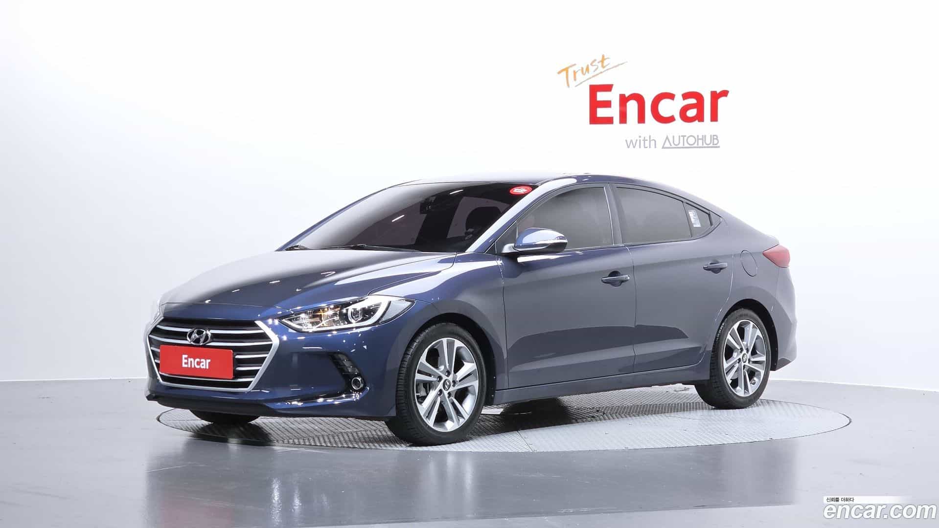 AVANTE Hyundai 2017.10-OUTER-001