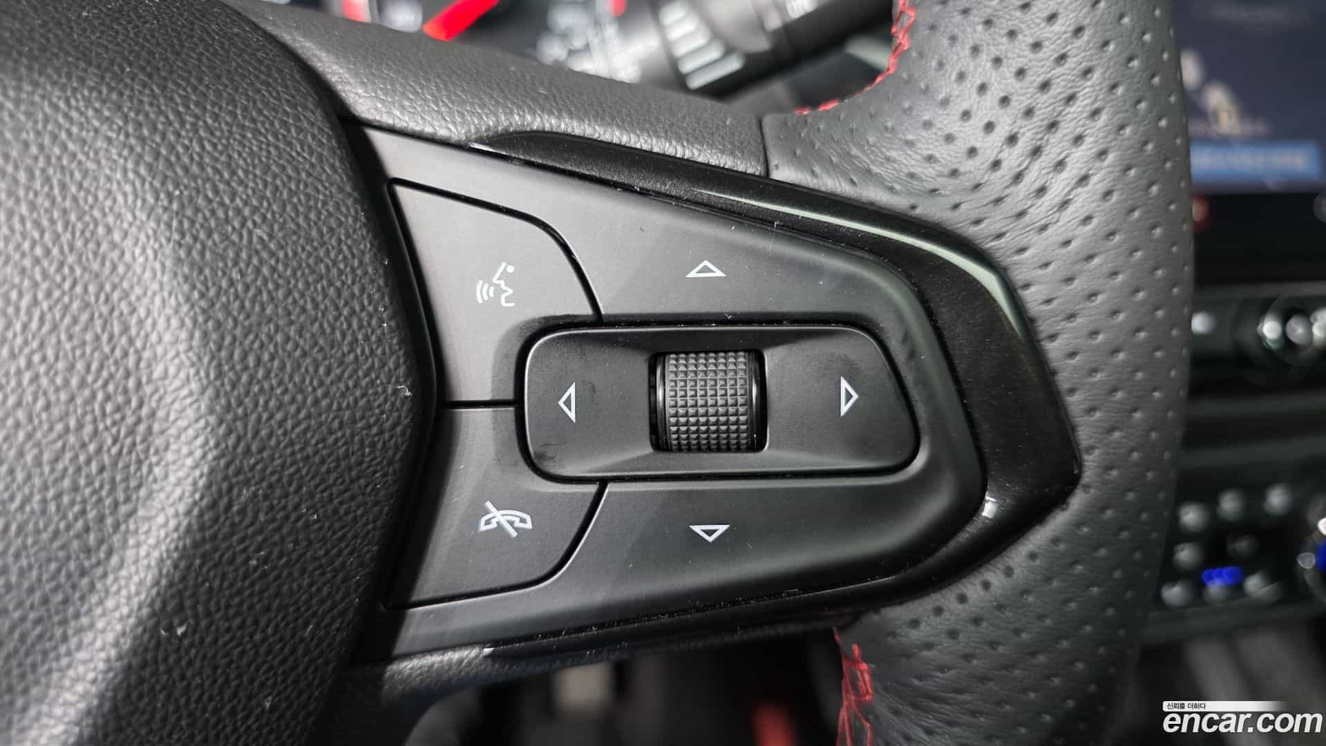 Trailblazer Chevrolet 2023.2-OPTION-022