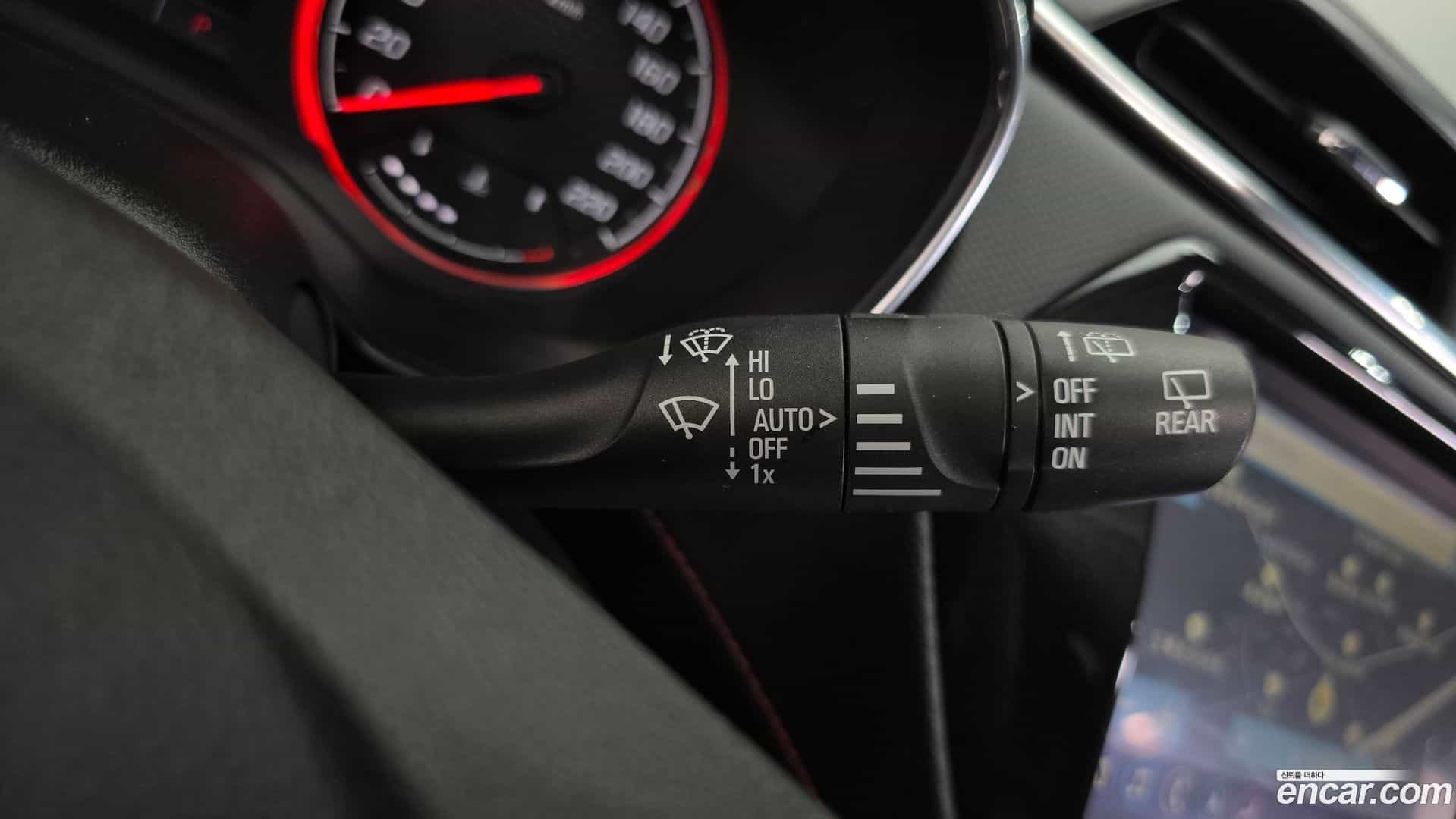 Trailblazer Chevrolet 2021.0-OPTION-041