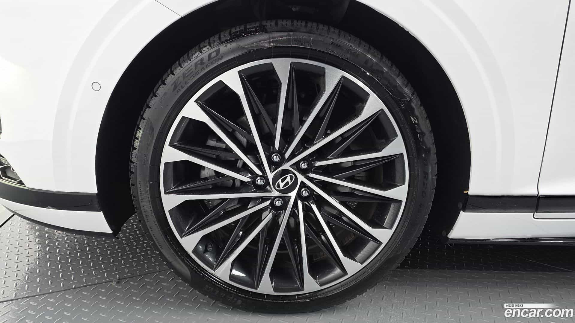 Grandeur Hyundai 2024.4-OUTER-005