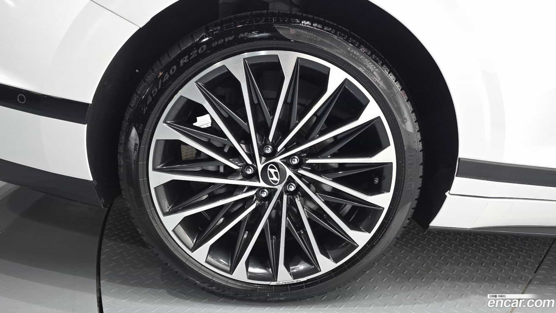 Grandeur Hyundai 2024.4-OUTER-031
