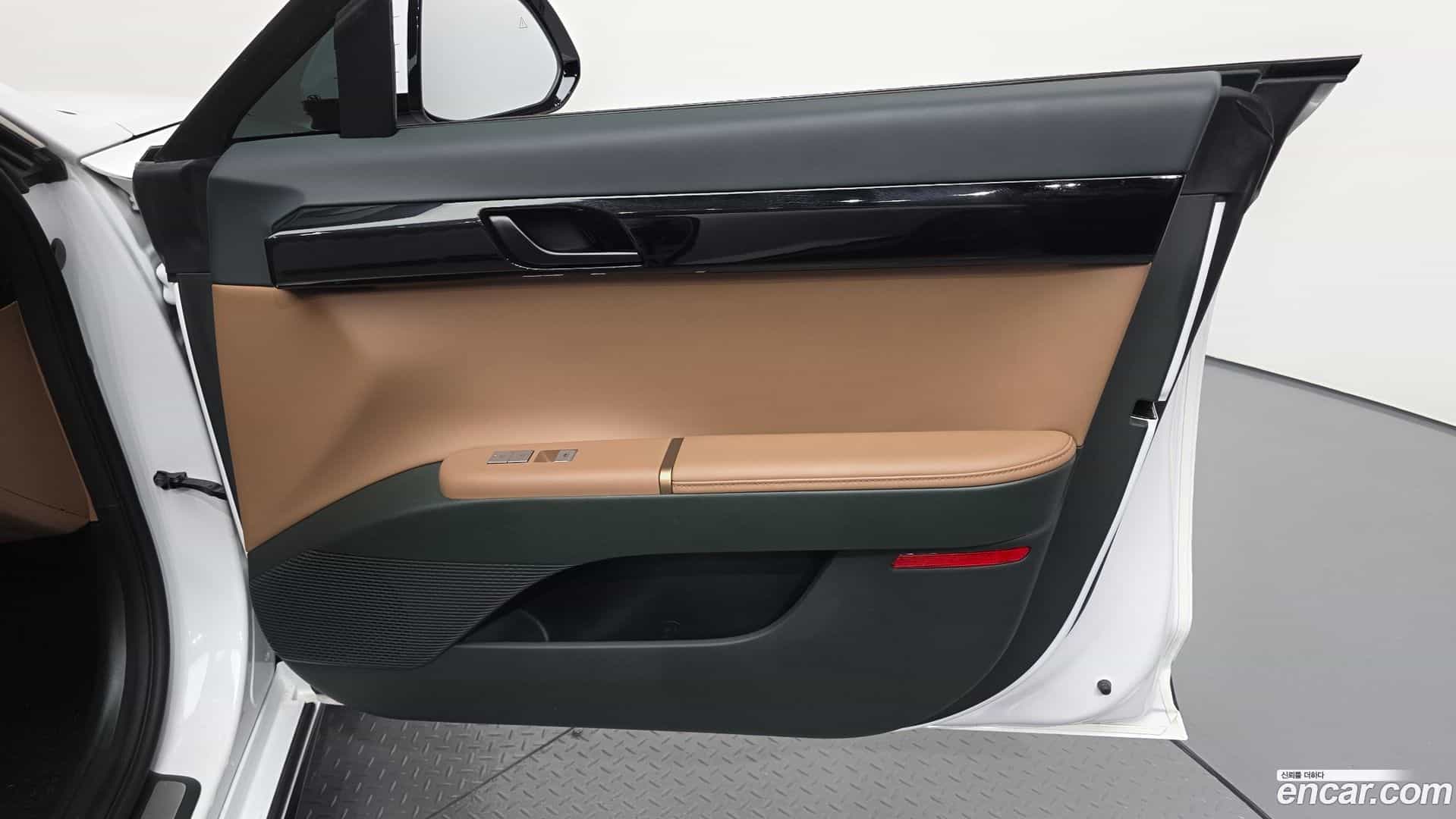 Grandeur Hyundai 2024.4-INNER-034