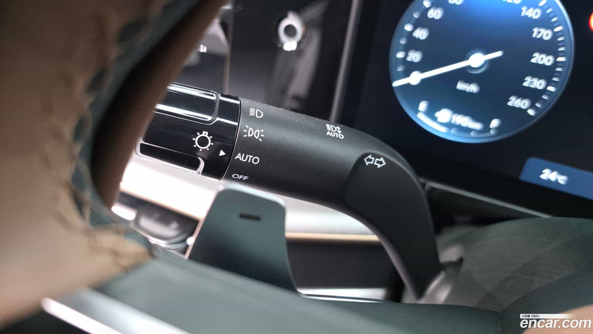 Grandeur Hyundai 2024.4-OPTION-049
