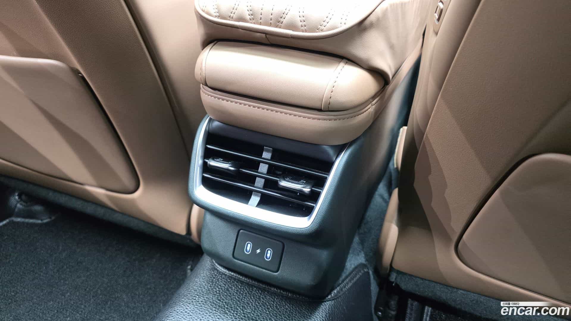 Grandeur Hyundai 2024.4-OPTION-052