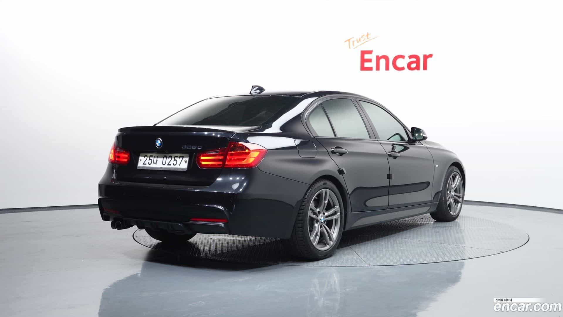 3-Series BMW 2015.6-OUTER-002