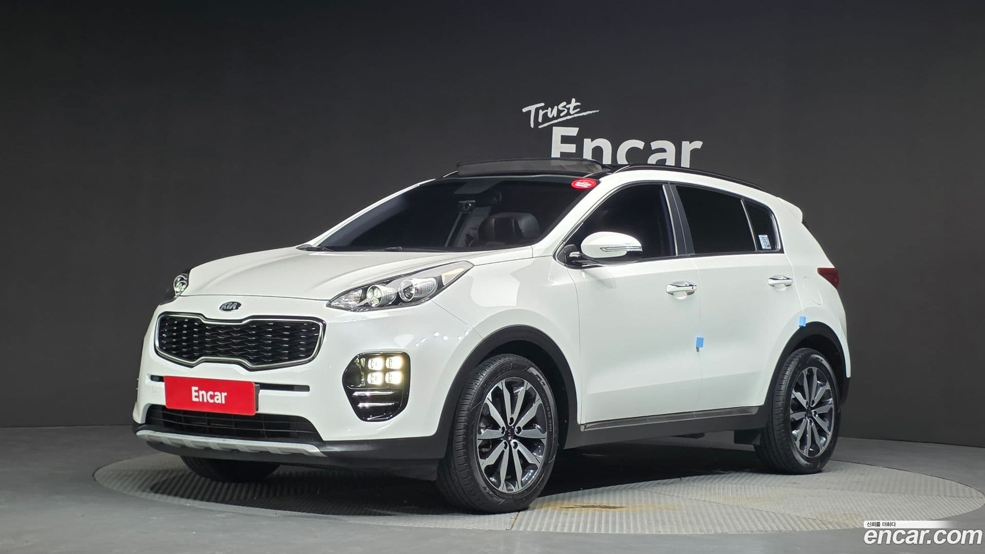 Main__Slider__Photo:Sportage Kia 2017.8-0