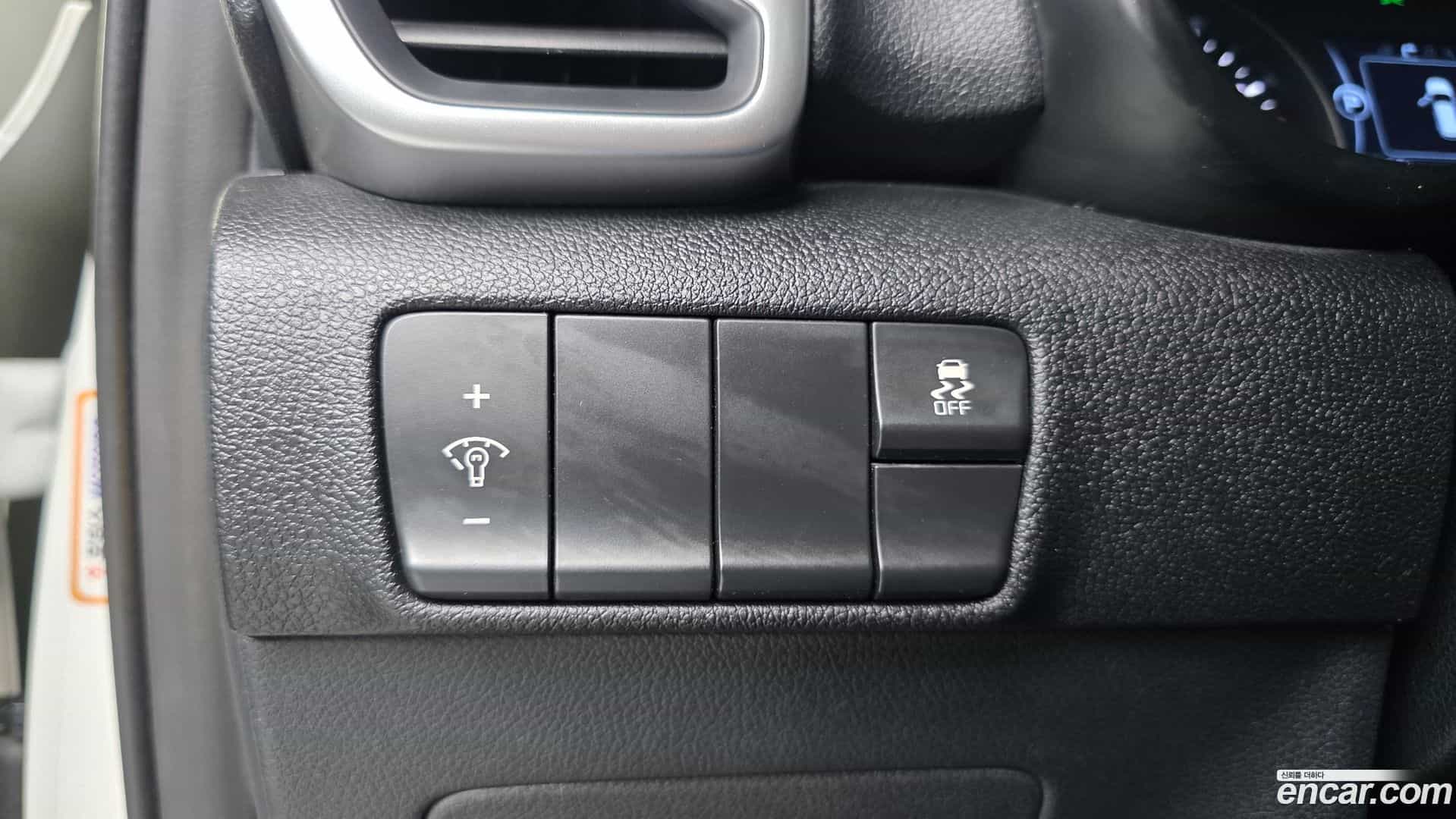 Sportage Kia 2017.8-OPTION-017