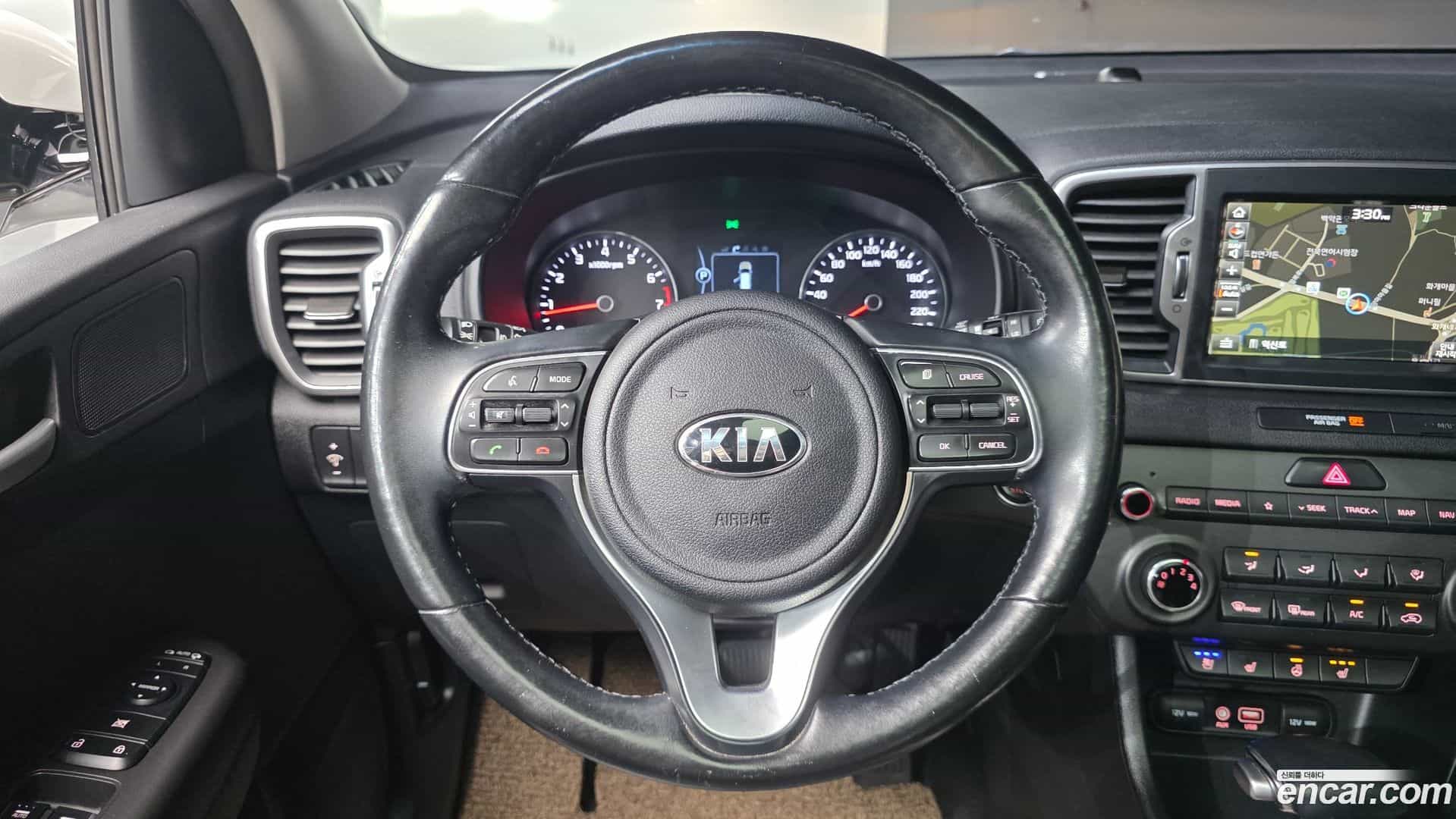 Sportage Kia 2017.8-OPTION-018