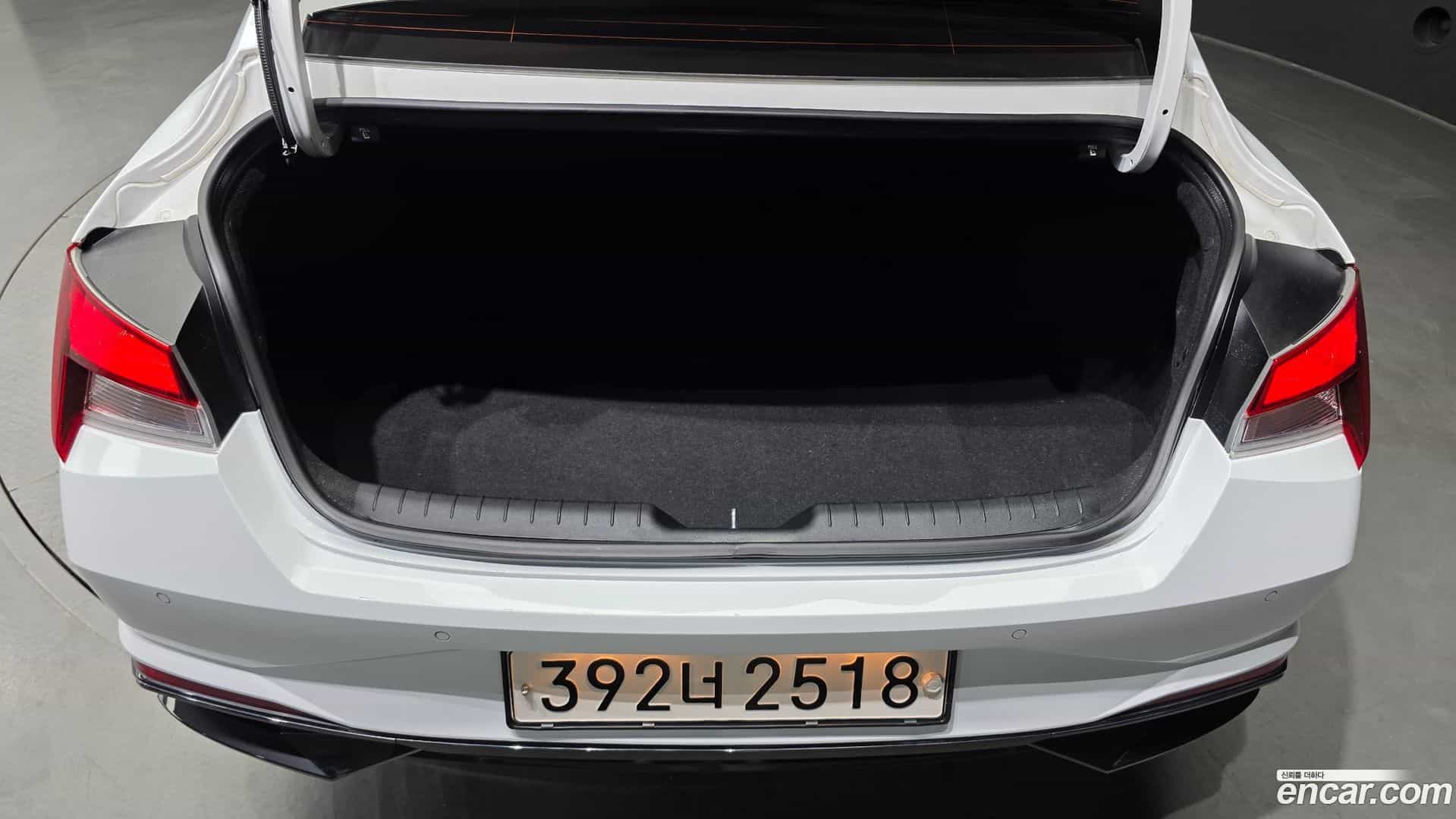 AVANTE Hyundai 2022.3-OPTION-024