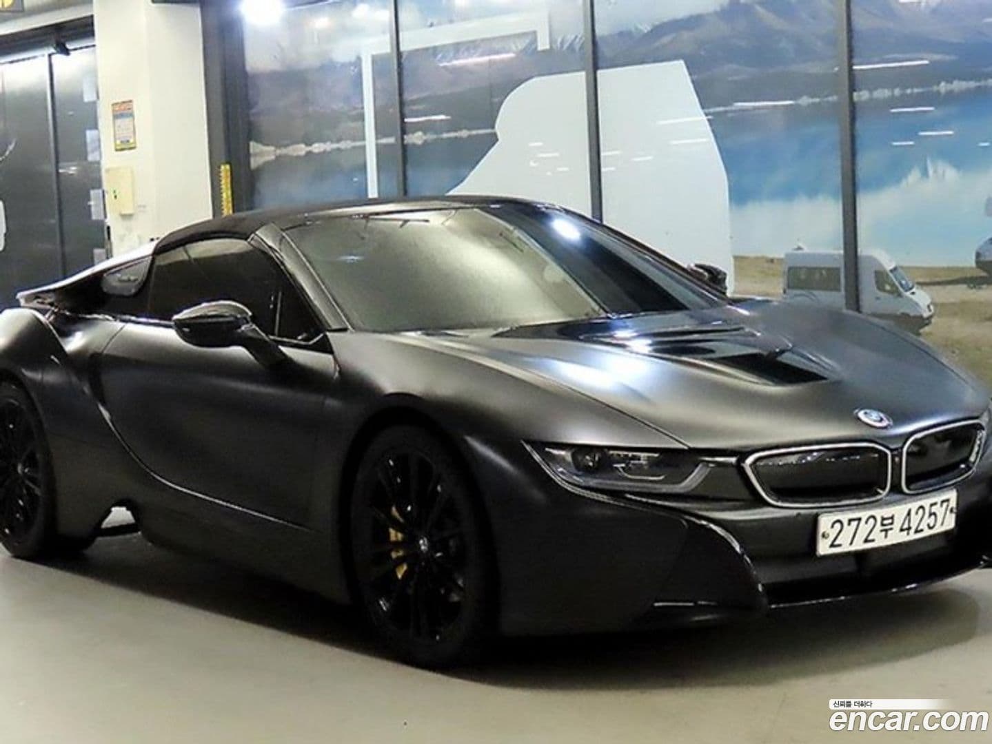 Main__Slider__Photo:i8 BMW 2019.8-0