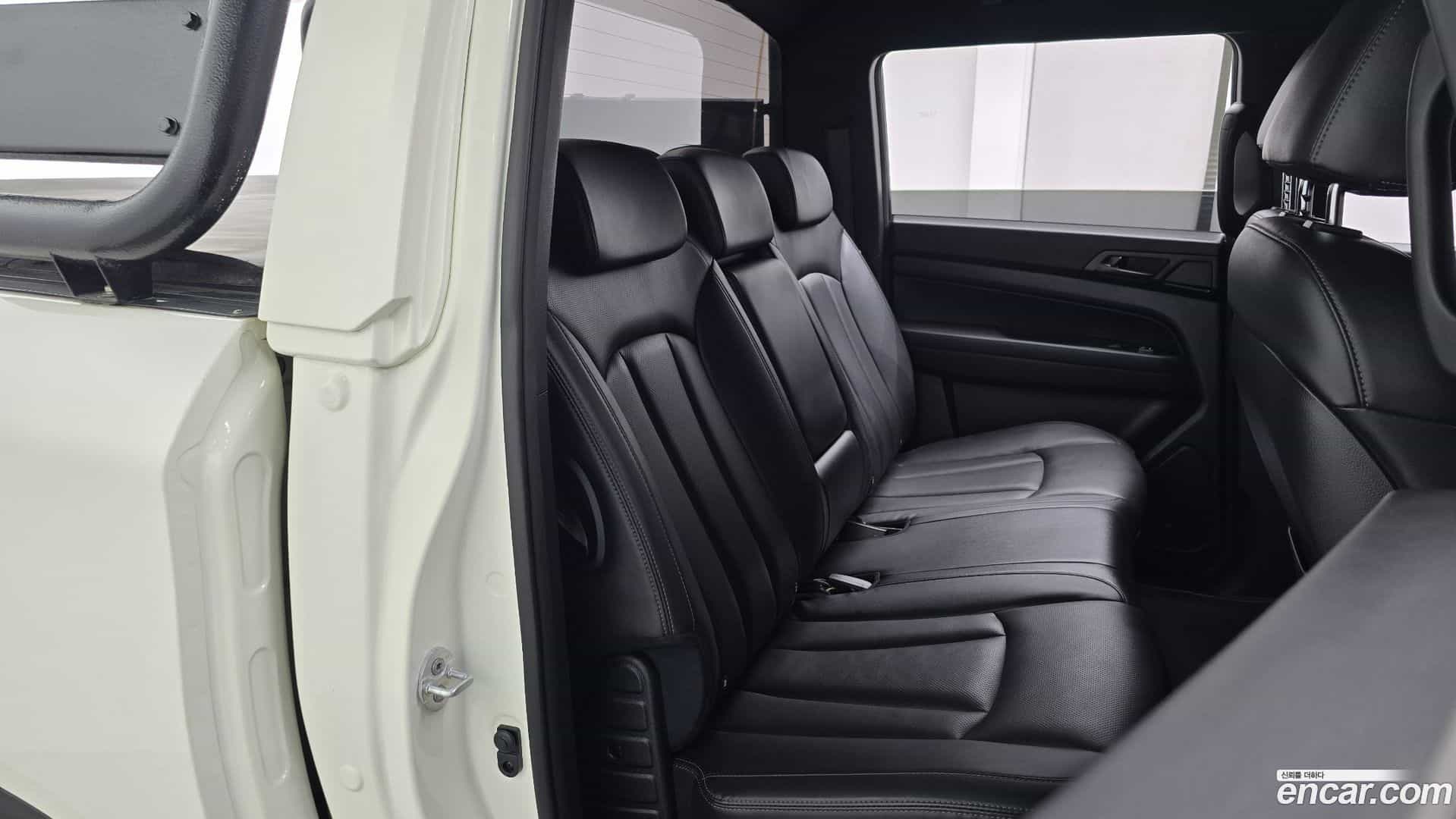 Rexton KG Mobility 2019.10-OPTION-016