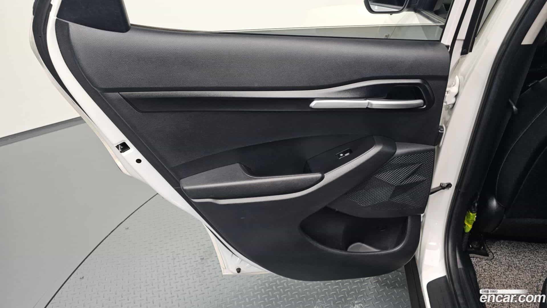 Seltos Kia 2021.4-INNER-035