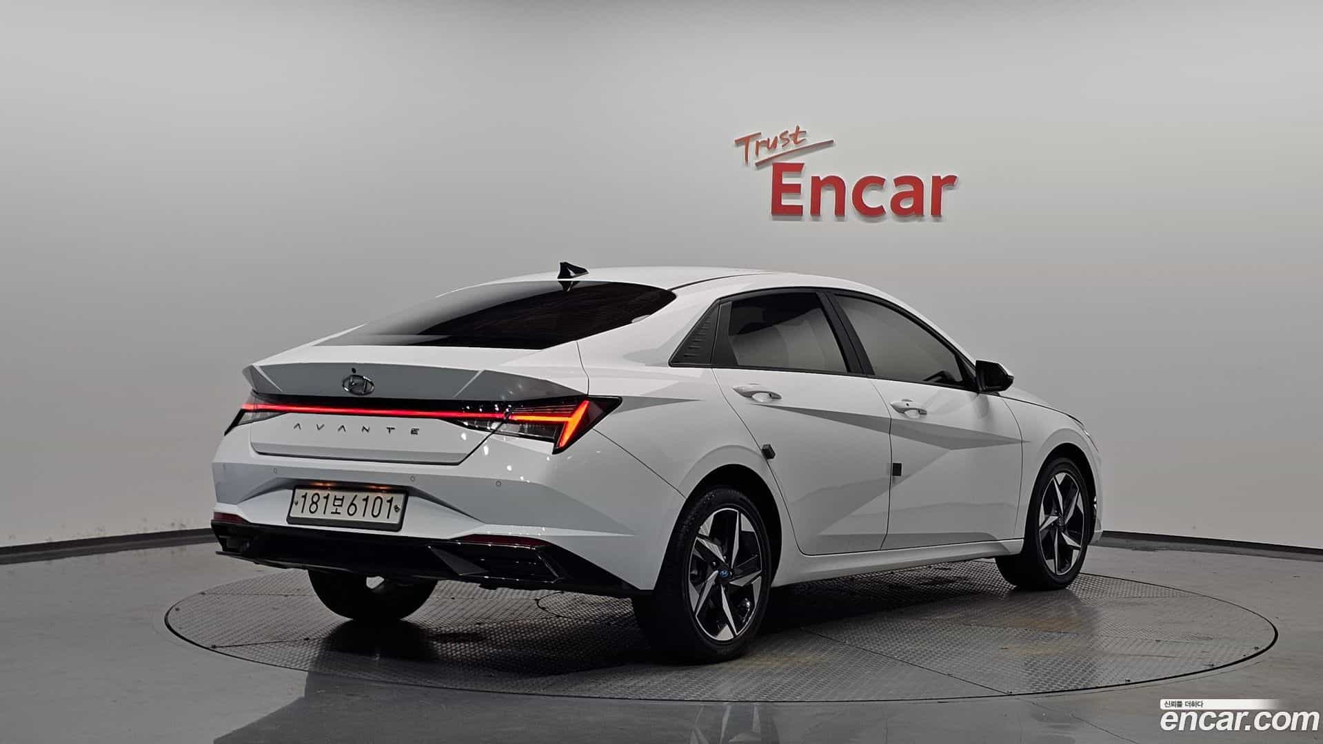 AVANTE Hyundai 2020.4-OUTER-002