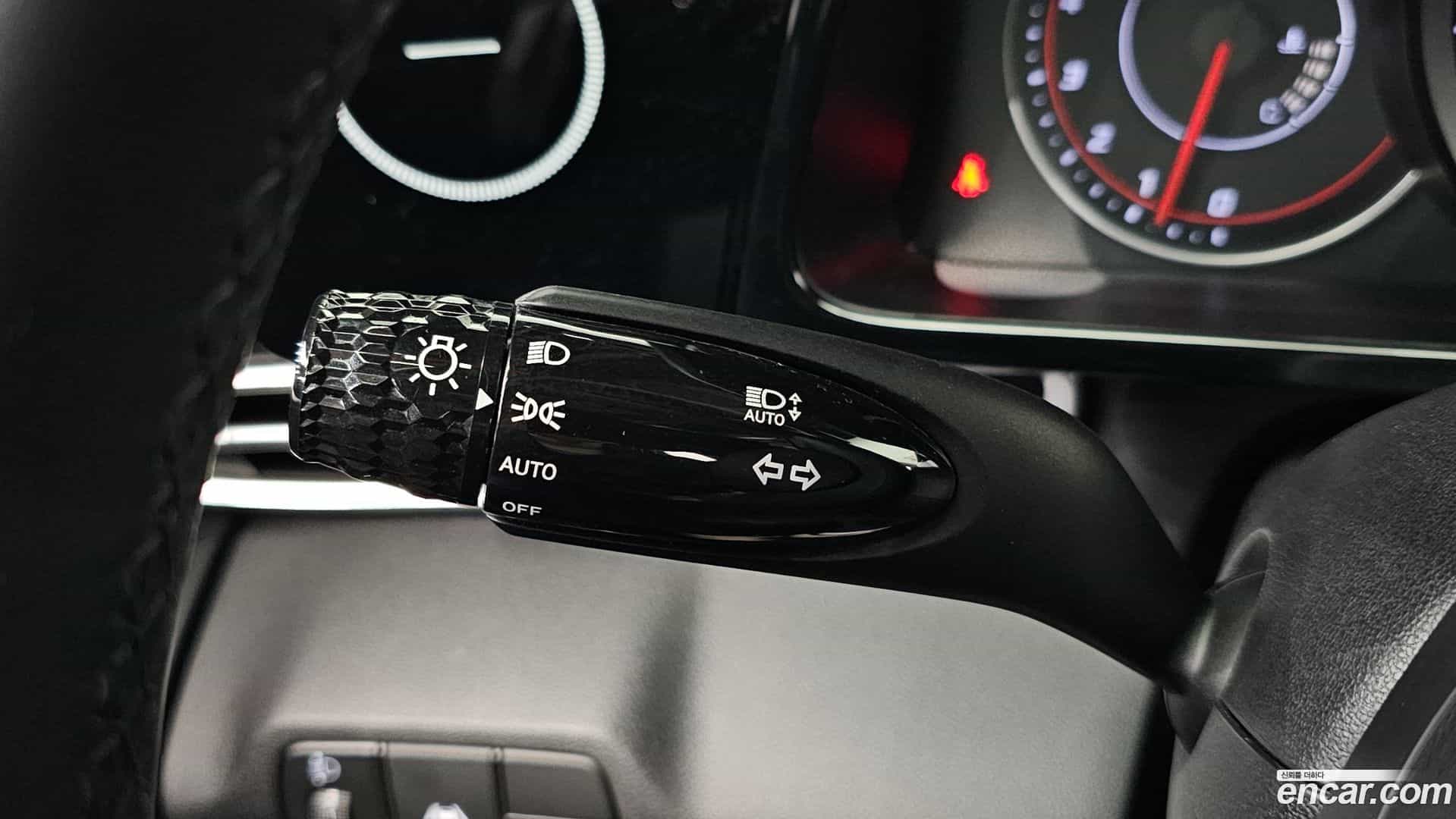 AVANTE Hyundai 2020.4-OPTION-043