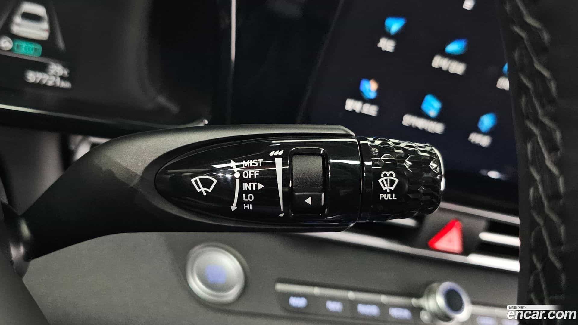 AVANTE Hyundai 2020.4-OPTION-044