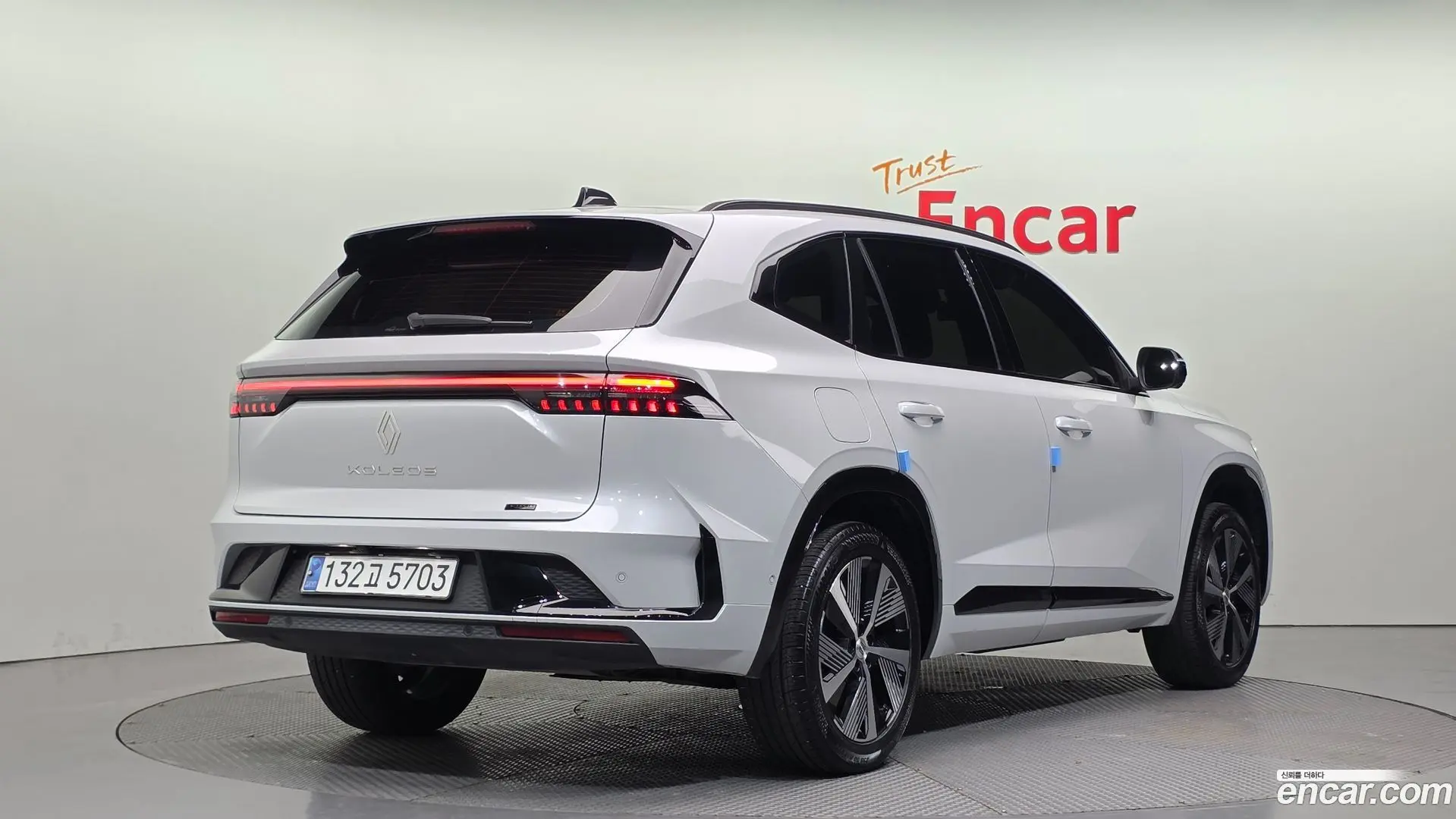 Main__Slider__Photo:Grand Koleos Renault Korea 2024.11-1