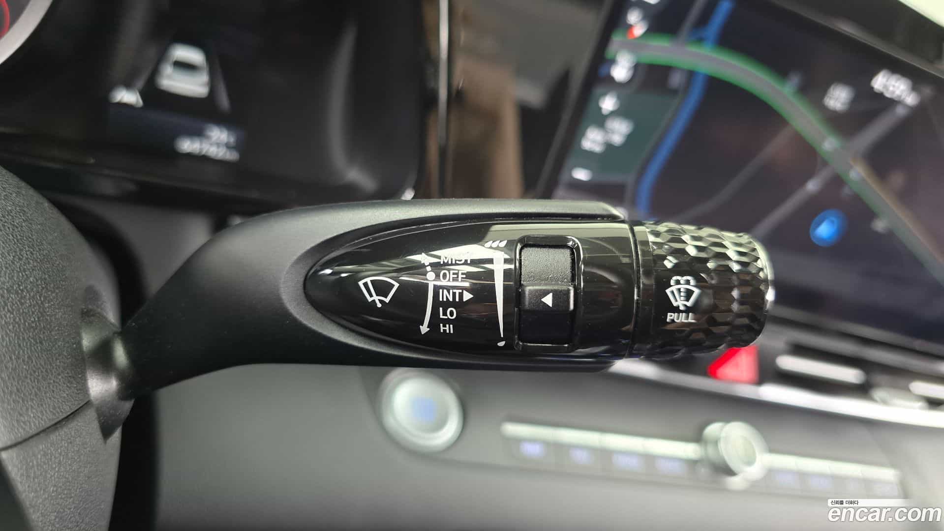 AVANTE Hyundai 2021.4-OPTION-023