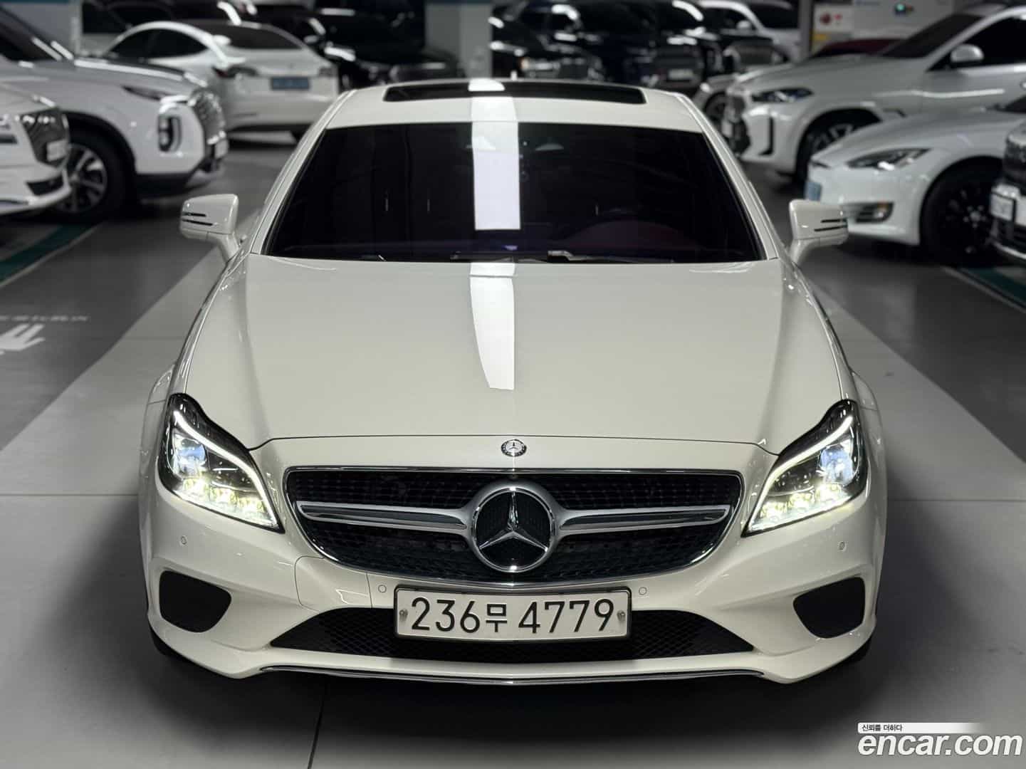 CLS-Class Mercedes-Benz 2016.0-OUTER-001