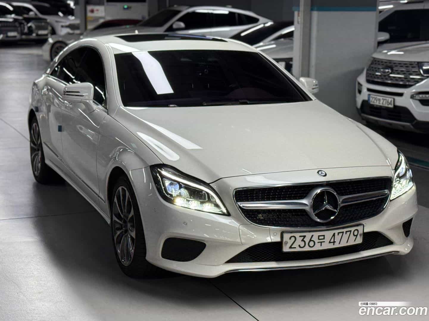 CLS-Class Mercedes-Benz 2016.0-OUTER-002