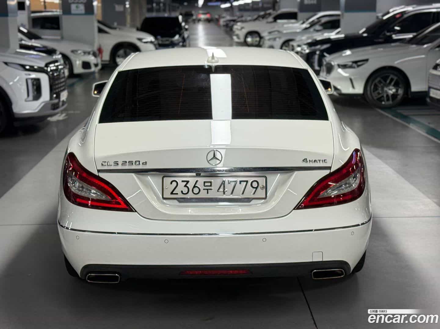 CLS-Class Mercedes-Benz 2016.0-OUTER-003