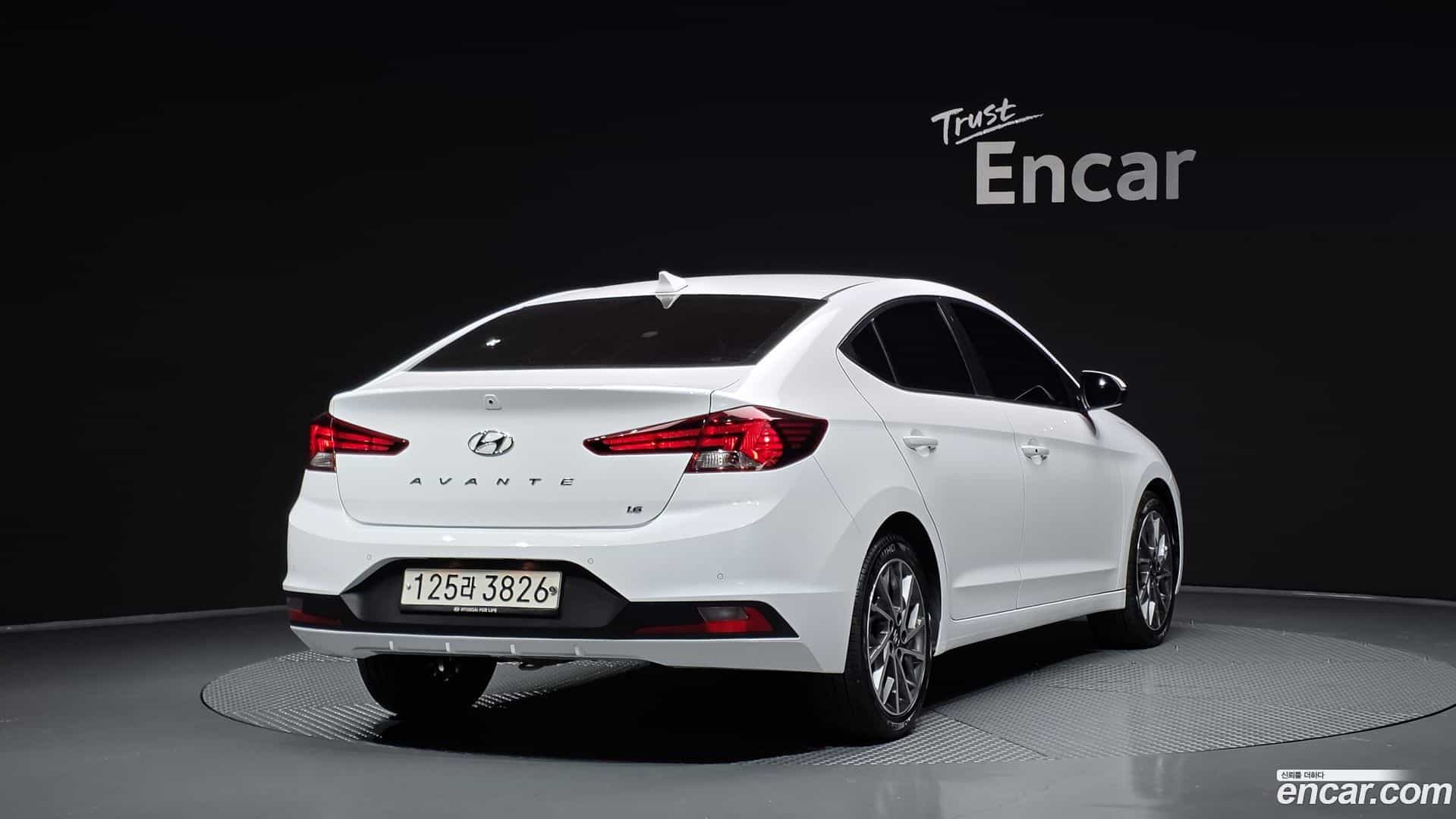 AVANTE Hyundai 2020.2-OUTER-002
