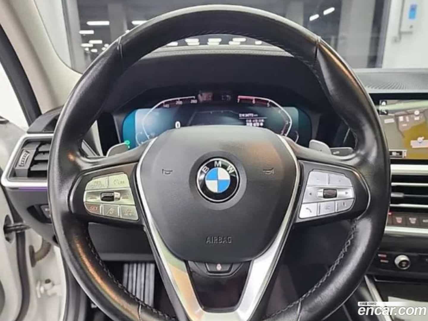 3-Series BMW 2022.6-INNER-009