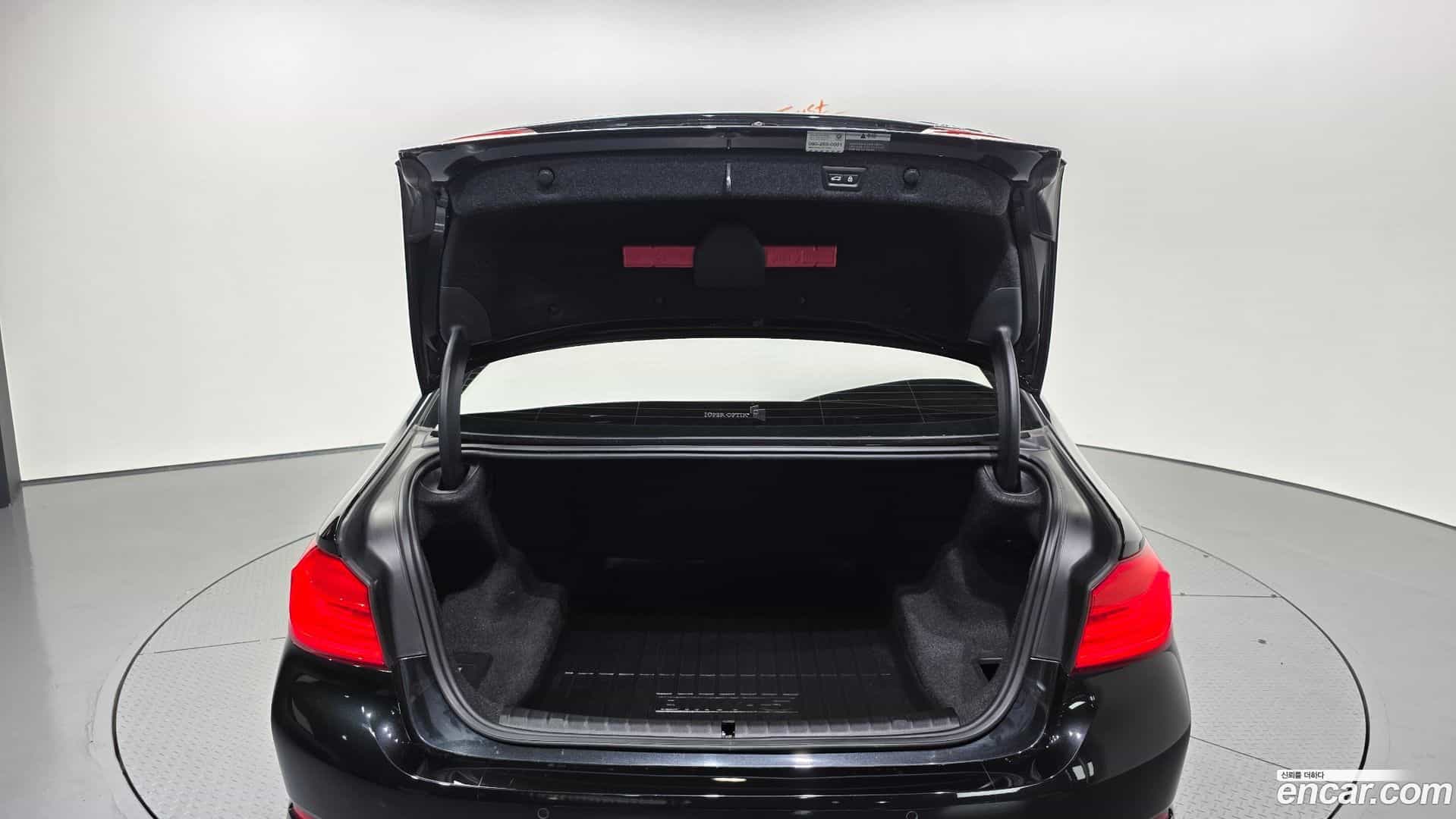 5-Series BMW 2020.3-OPTION-024