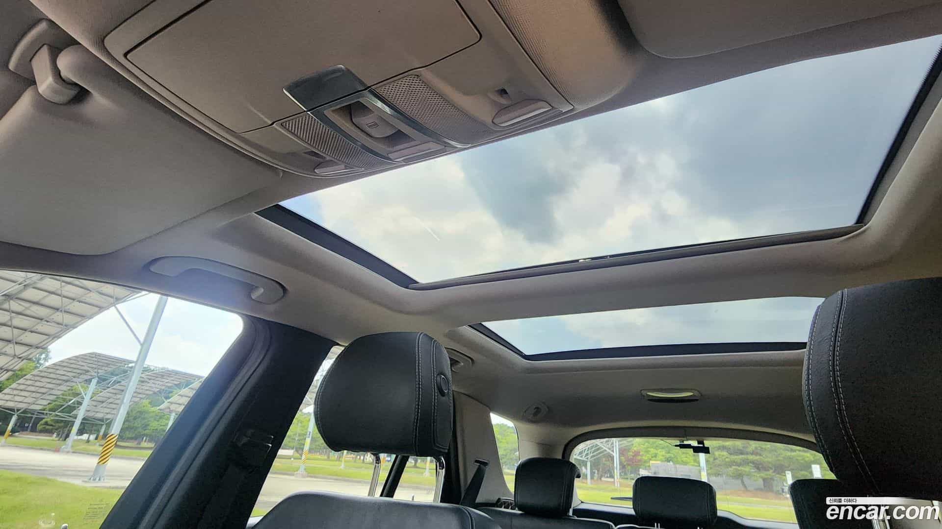 M-class Mercedes-Benz 2012.7-OUTER-003