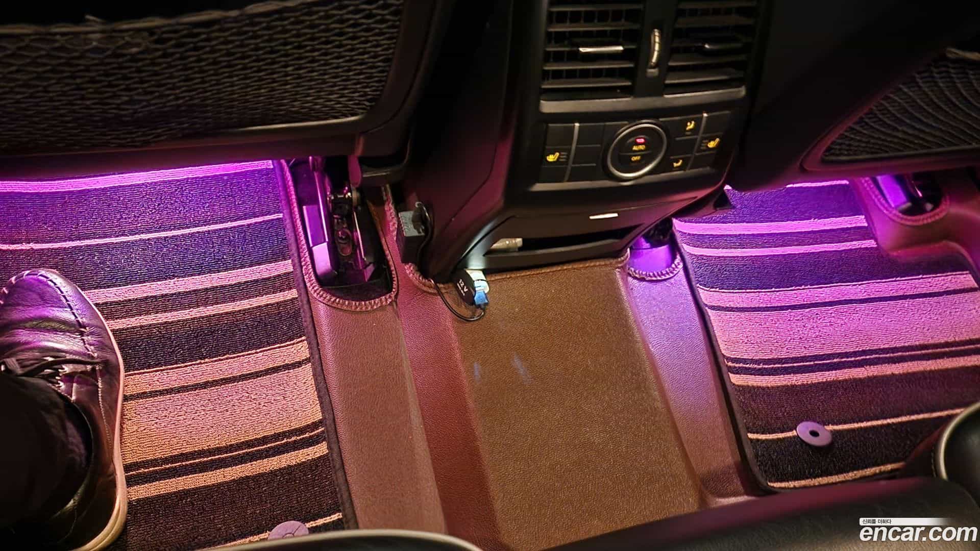 M-class Mercedes-Benz 2012.7-INNER-009
