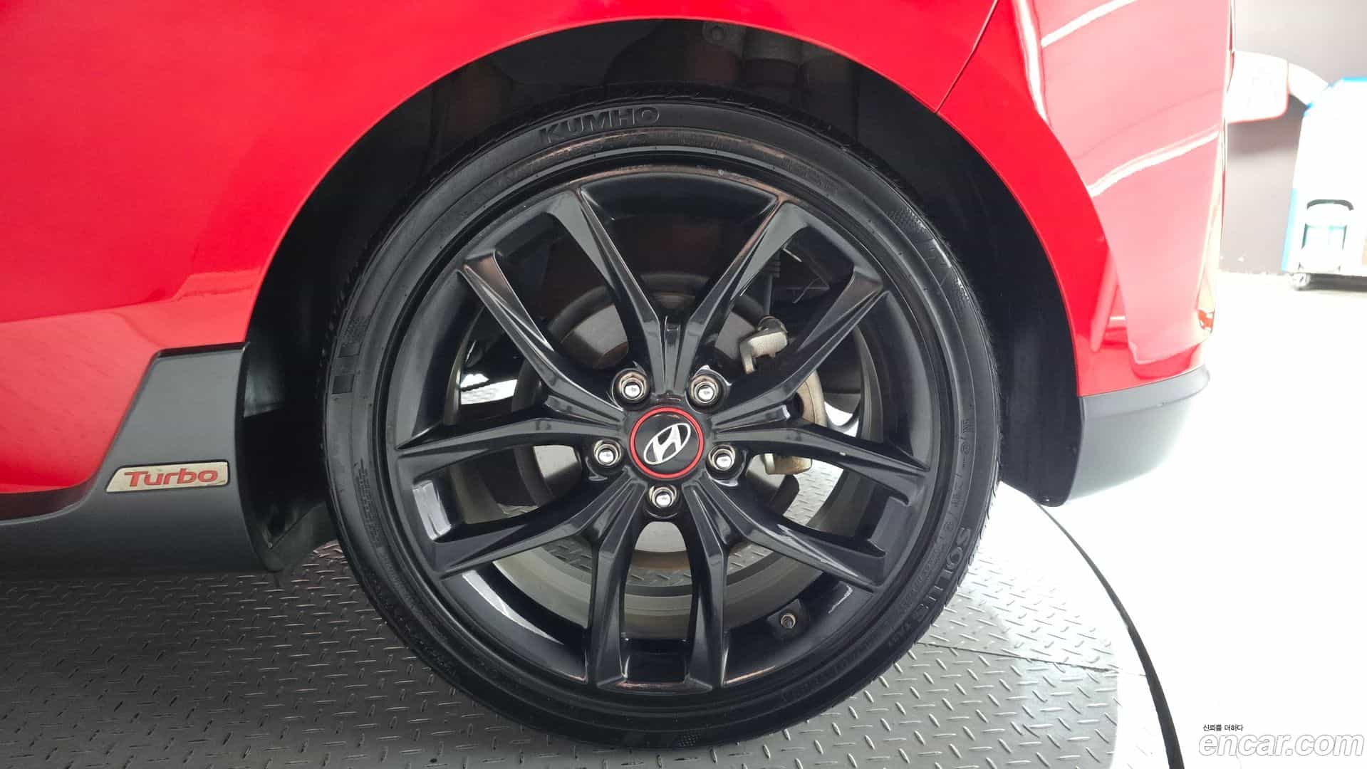 Veloster Hyundai 2019.11-OUTER-031