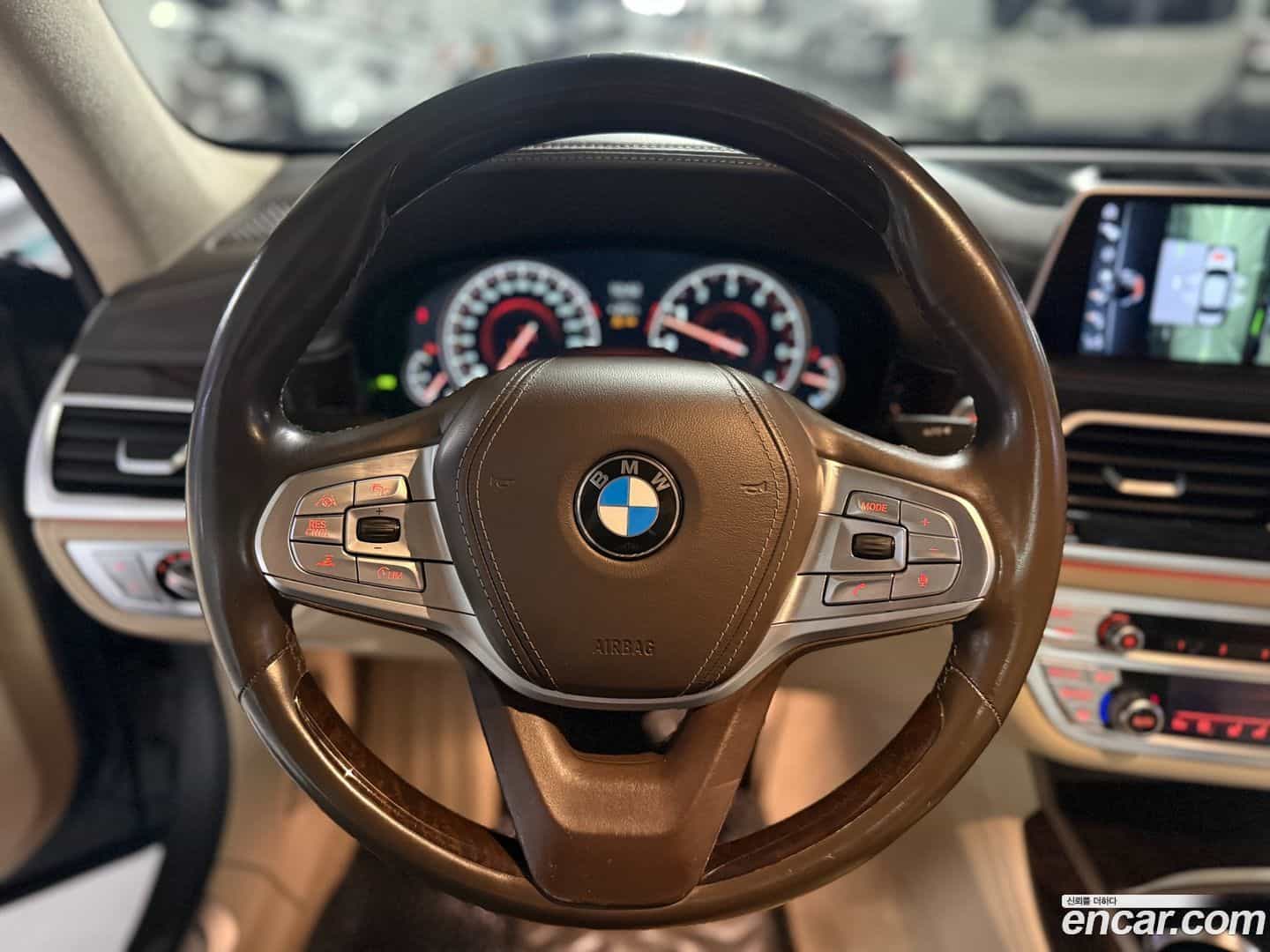 7-Series BMW 2015.10-INNER-010