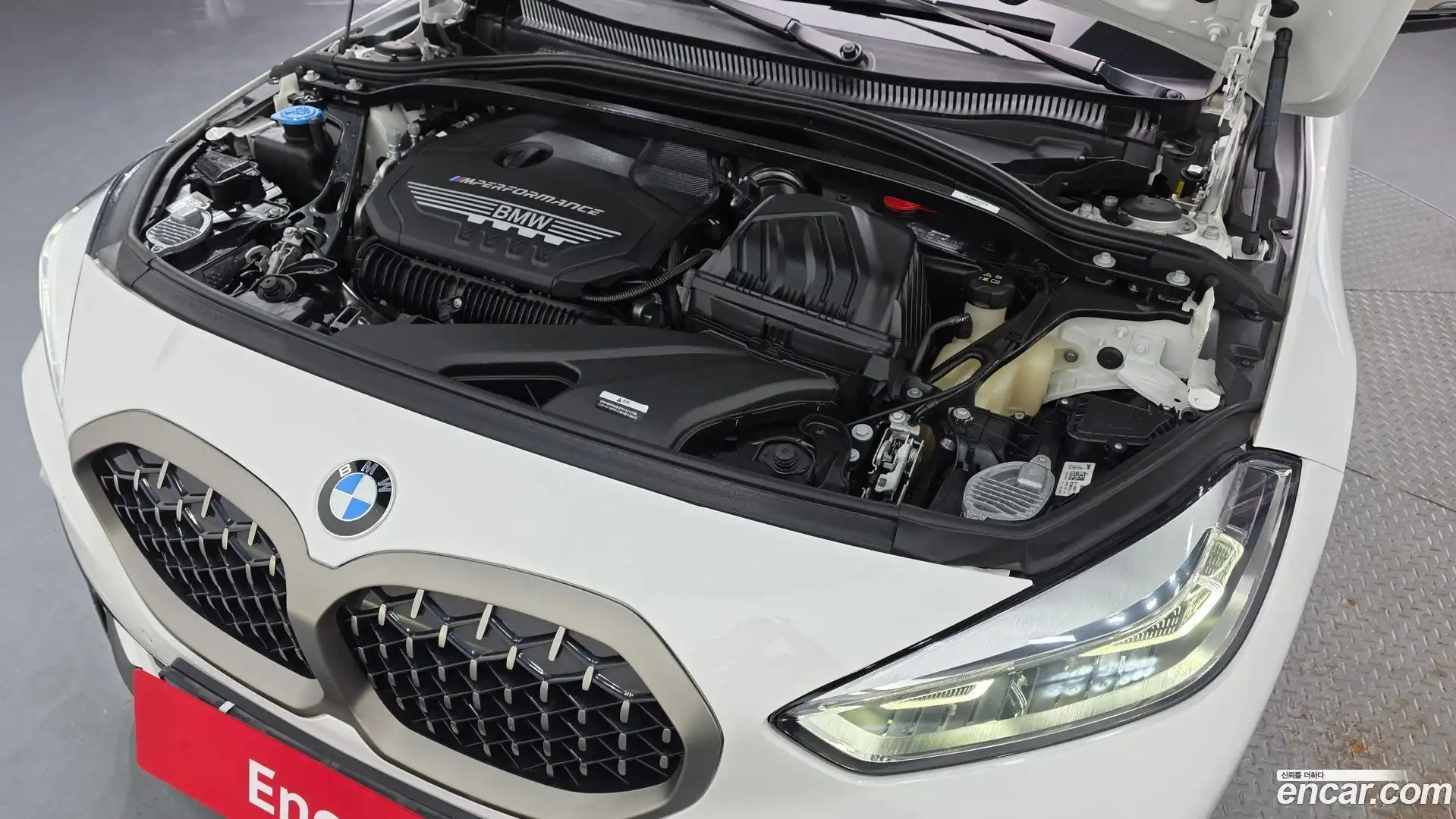 1-Series BMW 2023.9-OUTER-006
