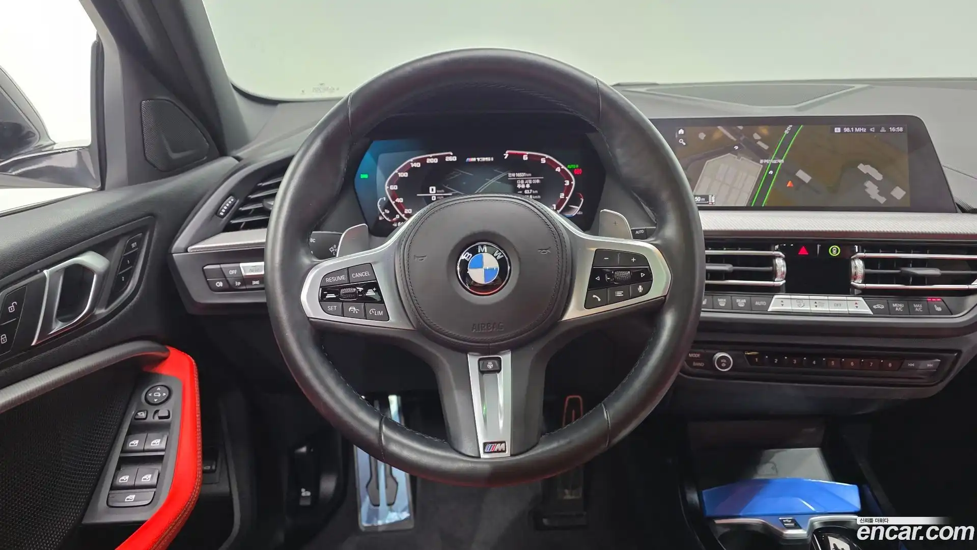 1-Series BMW 2023.9-OPTION-018