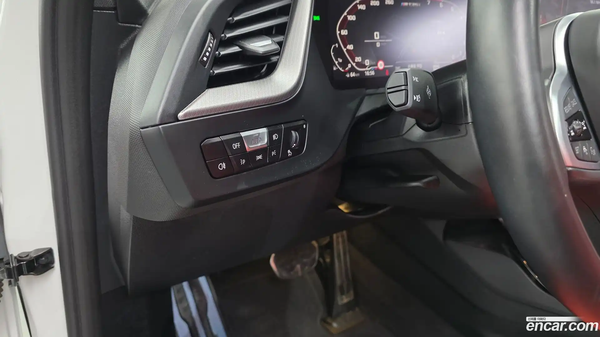 1-Series BMW 2023.9-OPTION-023