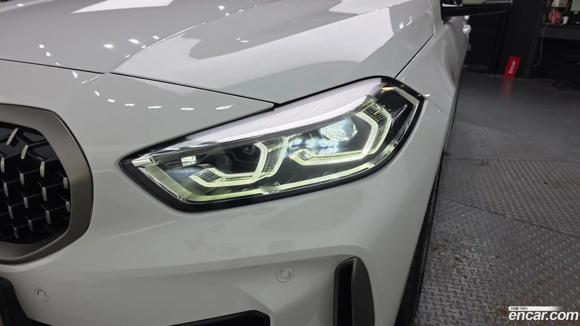 1-Series BMW 2023.9-OUTER-032