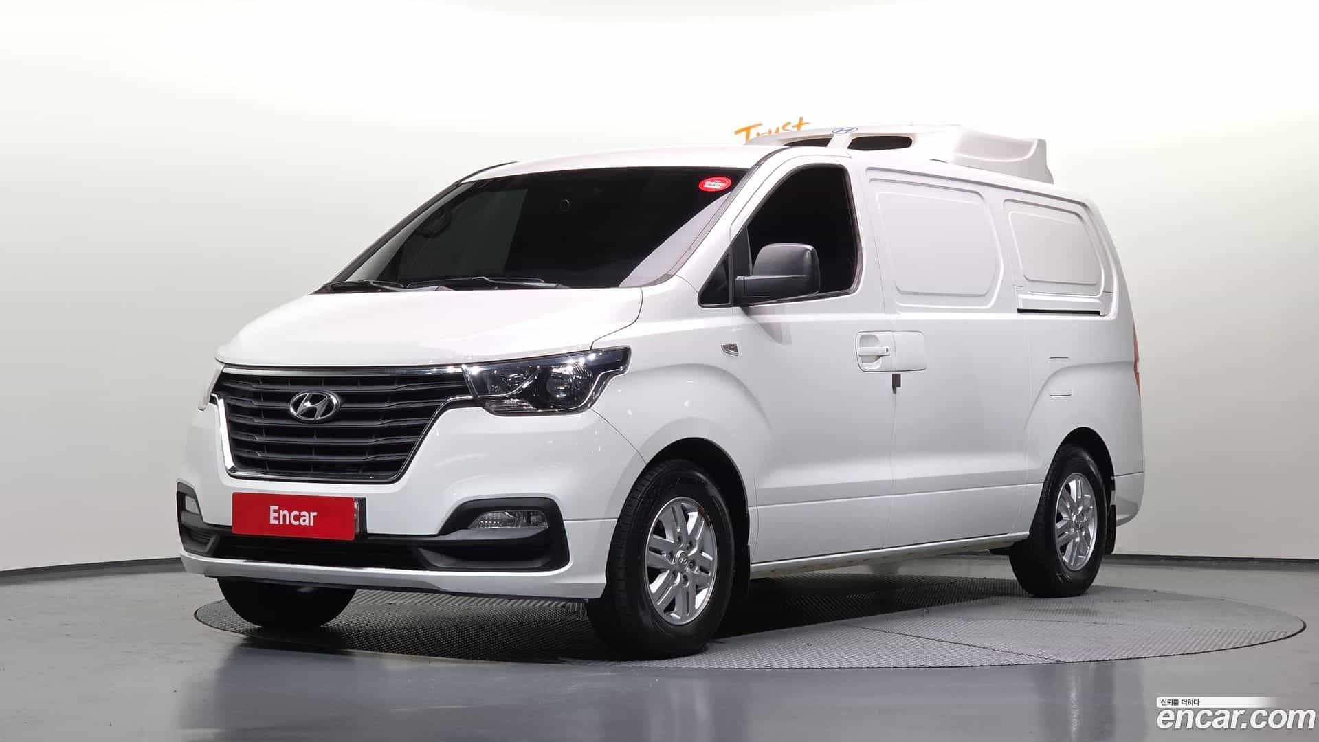 Starex Hyundai 2018.10-OUTER-001